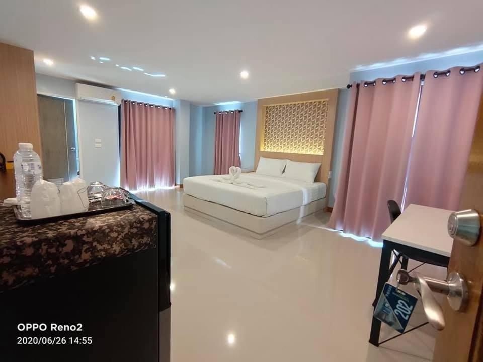 Tk Thongrak Apartment 핫야이 외부 사진